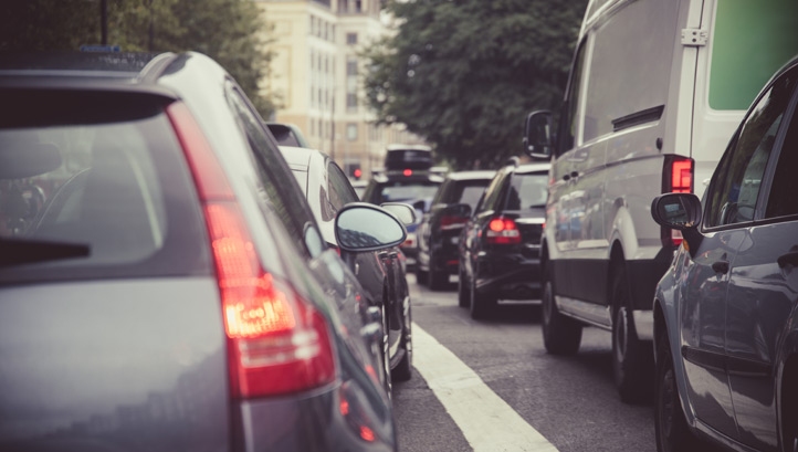 The document calls on the Government to help local authorities as they strive to invest in low-carbon public transport